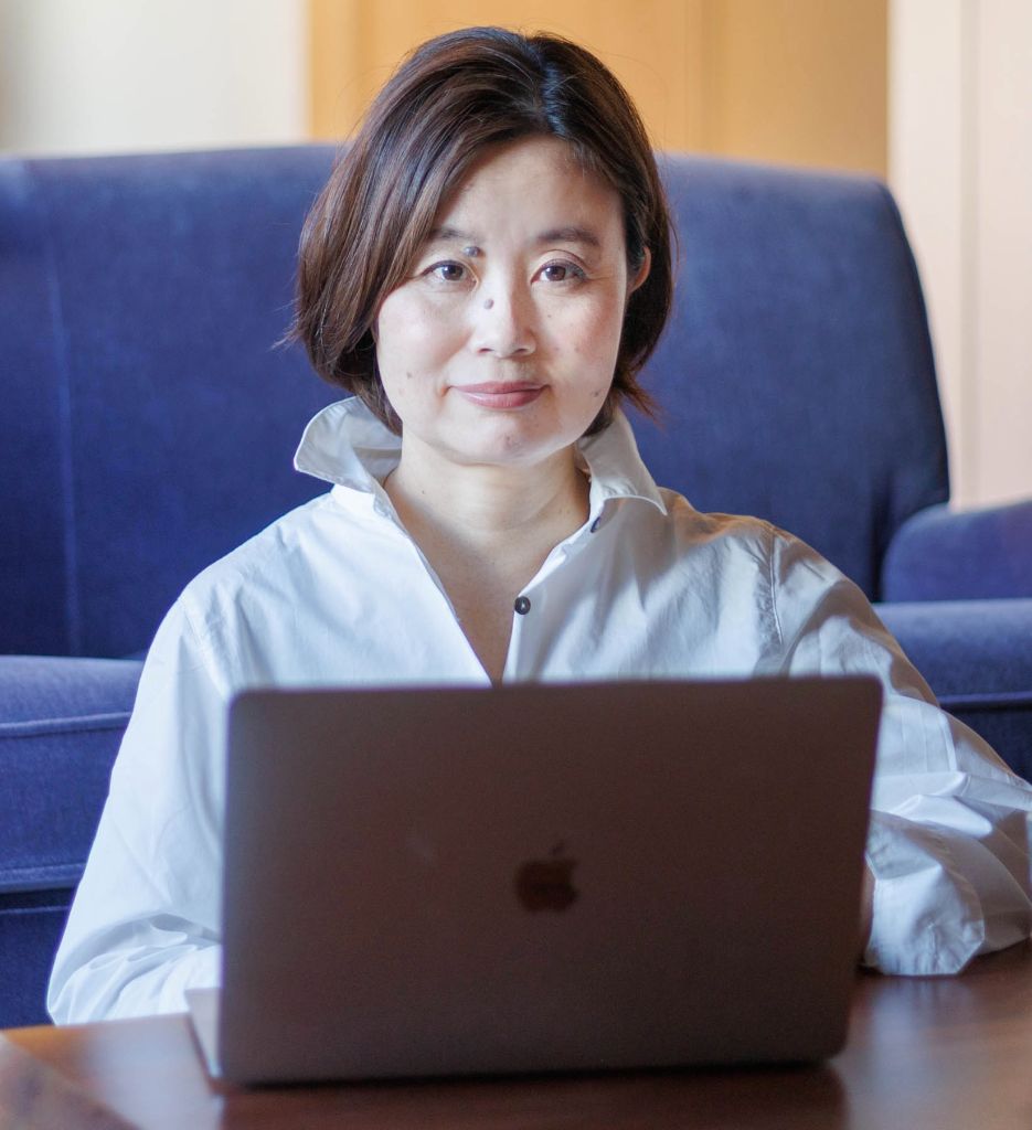 國井華子 代表ポートレート